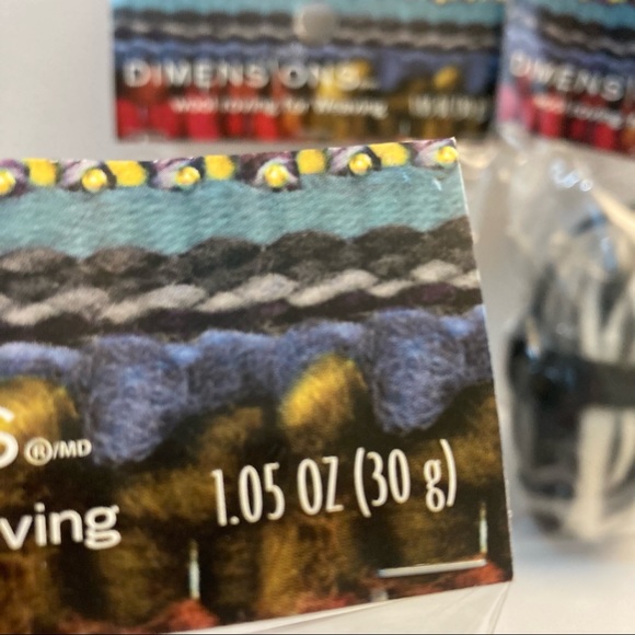 Dimensions Wool Pencil Roving Variegated Black Grey Felt Needle Felting Crafts - Picture 11 of 13